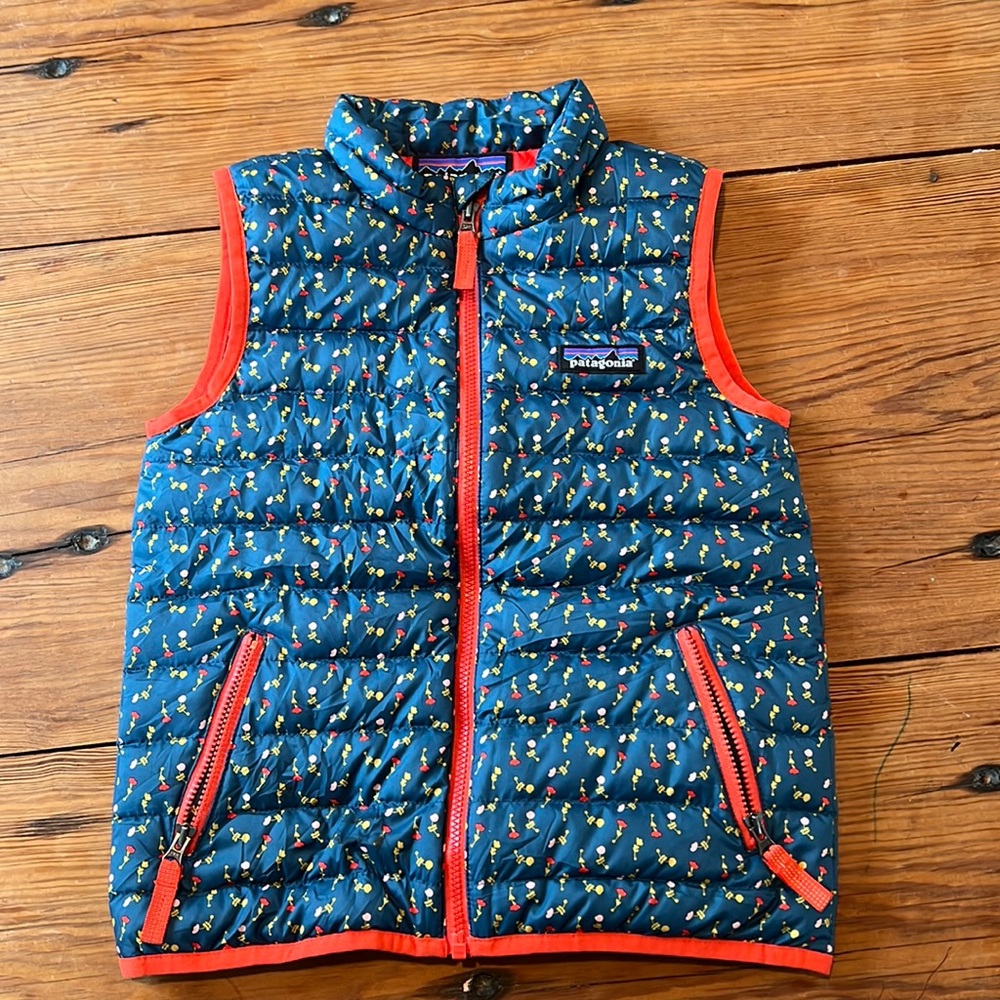 Patagonia down vest kids 4T